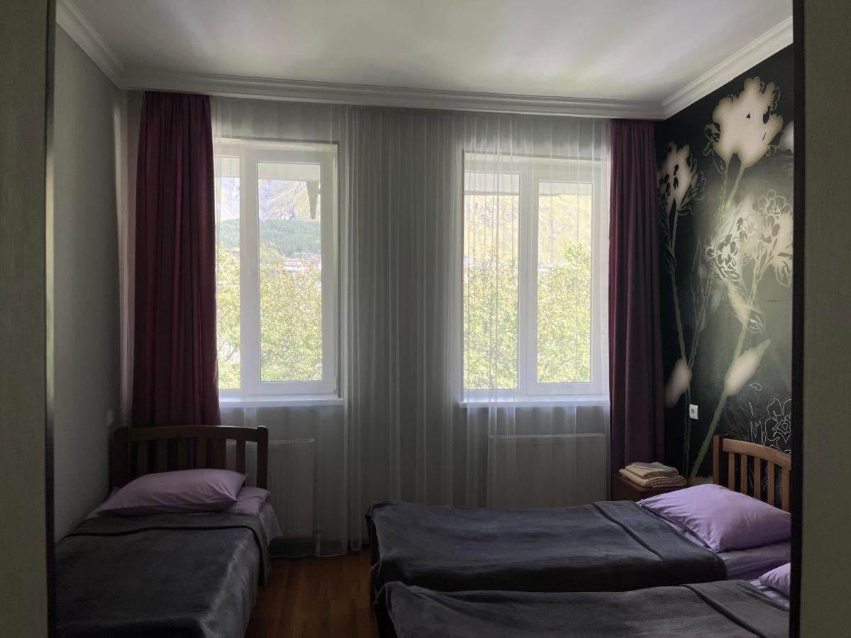 Guest House Demma Kazbegi Exterior photo